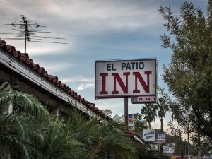 El Patio Inn - 靠近環球影城荷里活