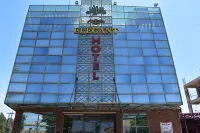 New Elegant Hotel