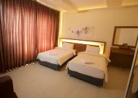 盧傑恩套房酒店 鄰近約旦大學的酒店