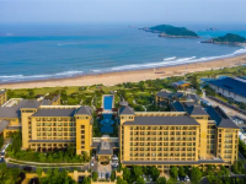 Lvcheng Zhujiajian Dongsha Holiday Hotel Hotels near Zhujiajian Scenic Area