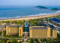 舟山綠城直營朱家尖東沙リゾートホテル 舟山市朱家尖南砂景区ビーチ周辺のホテル