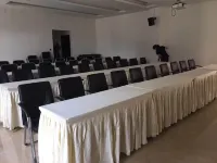 Ruibang Moli Hotel (Emeishan High-speed Railway Station)
