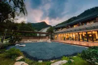 Chunliuwei Dongliju Hostel