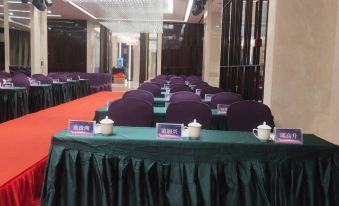 Nature Four Seasons Hotel (Quanzhou Luojiang Shuangyang Branch)