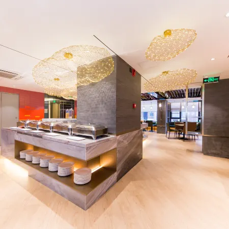 Ibis Styles Hotel (Chaozhou Avenue Archway Branch)