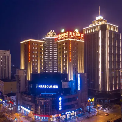 Vienna Hotel (Songbin Road Metro Station, Baoshan) Hotels near Songbin Road Station