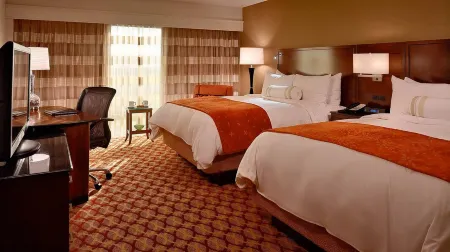 Marriott Louisville East Отели в г. Джефферсонтаун