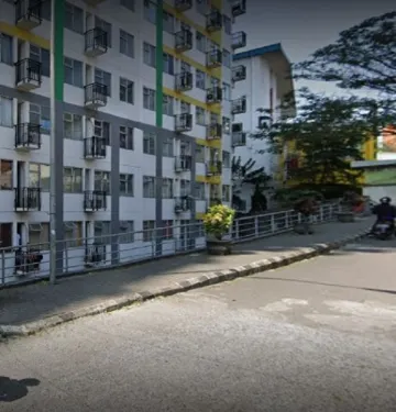 RedDoorz Apartment @ Jarrdin Cihampelas