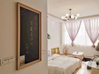 小姐姐公寓(萍乡基建村店) - 榻榻米一室大床房