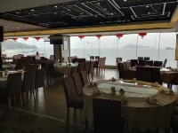 君臨海景假日飯店（陽西沙扒灣海天沙灘店）