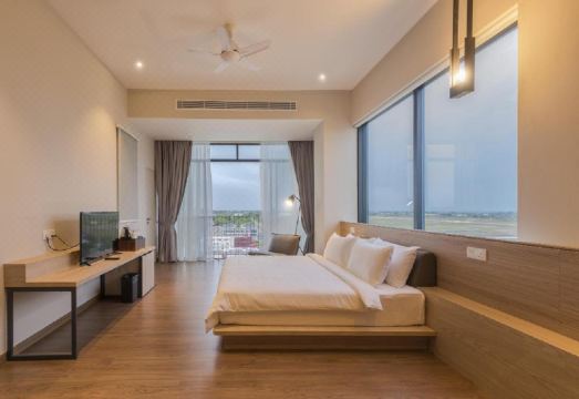 진홀드 호텔 & 서비스드 아파트먼트