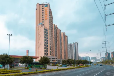 Yeste Hotel (Yulin Yudong New District Wentilu) Hotels near Guishan Park