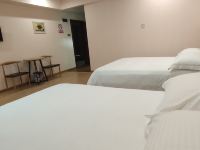 茂名悦海酒店 - 豪华双床房