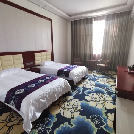 Aksai Yulian Hotel