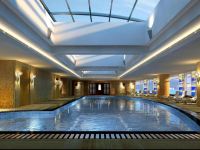 上海宏安瑞士大酒店 - 室内游泳池