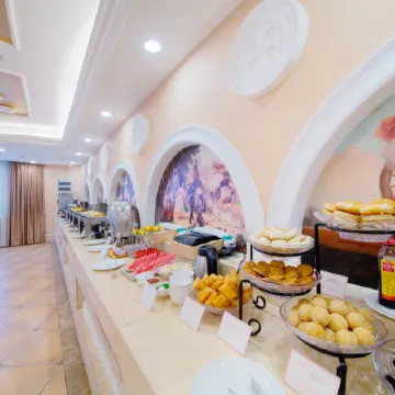 Vienna Hotel (Guilin North High-speed Railway Station Chengbei)