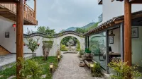 Floral Hotel · Yuntaishan Oxygen Bar Hotel (Shore service area store) - Afhentnings-/afleveringstjenester