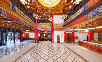 A thousand purple and red roof garden hotel (Guilin Liangjiang Sihu Scenic Area)