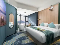 Ruobilin High view of the river Hotel Çangşa otelleri