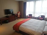 云飞国际商务酒店(太仓市中心店) - 标准大床房