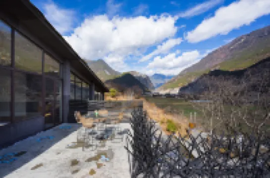 Siming Jingshe Hotel