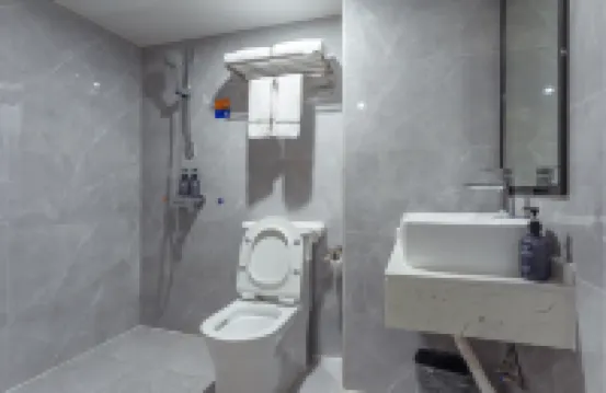 巴斯特ホテル（深セン国際会展中心橋頭地下鉄駅） 東海百貨(橋和路)周辺のホテル