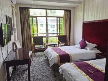 Longteng Hotel