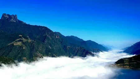 Fugong Old Mudeng Yunxuan Inn Отели в г. Фугун