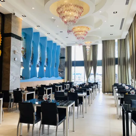Ocean Hotel