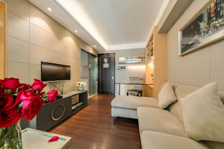 Binhe Yunju Boutique Apartment (Shenzhen Jingji Binhe Shidai)