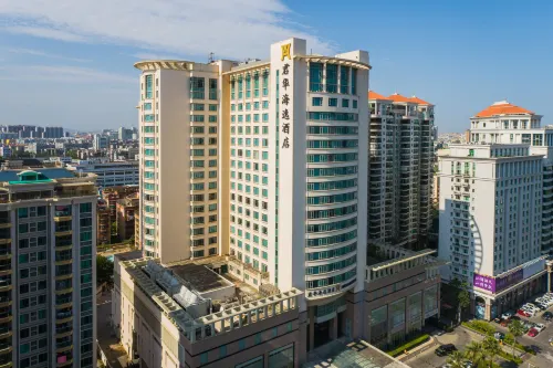 Shantou Junhua Haiyi Hotel - parking