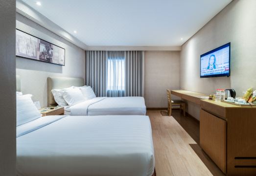 호텔 객실 내부 이미지