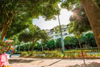 Kaishang • Jingtu Hotel (Funing Passenger Transport Terminal) - 2-Star