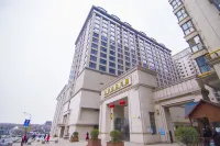 Chayuhua Coffetel·Designer Homestay (Xi'an City Wall Yongningmen Subway Station)
