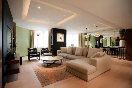 City Viva Hotel (Macau) Limited