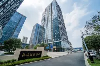 Chengyue Hotel (Zunyi Linda Sunshine City Store)