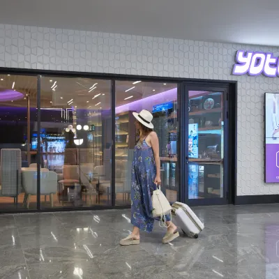 Yotelair Istanbul Airport (Airside) İstanbul Havalimanı yakınındaki oteller