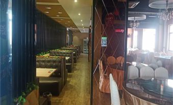 Ji'an Phoenix International Holiday Hotel - Housity