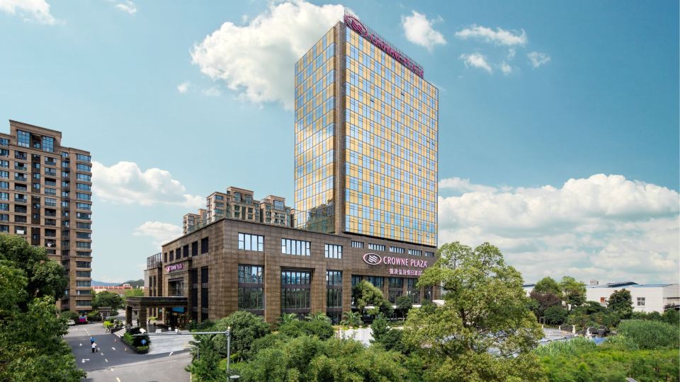 Crowne Plaza DEQING MOGANSHAN by IHG