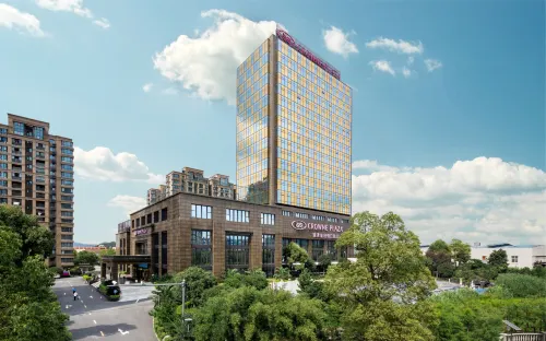 Crowne Plaza DEQING MOGANSHAN by IHG