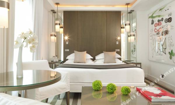 Hotel le A
