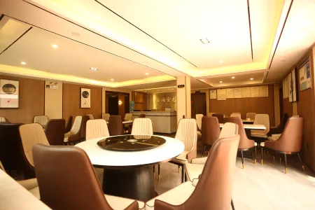 Yunhai Jinlong Hotel
