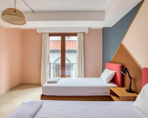 Socialtel Baños Hotels in Banos