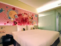 Audi Garden Business Hotel Hotels near Jingfugong