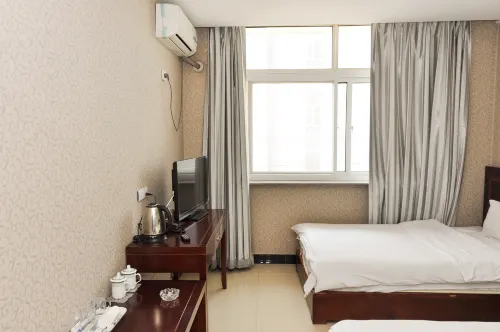 Yuping Juxianlou Hotel Hotel di Luanping
