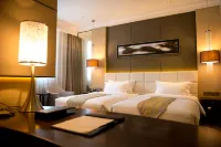 Central Hotel Отели в г. Циньхуандао
