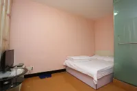 Clockwise Fashion Inn