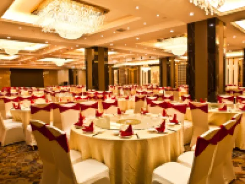 Jinshan International Hotel Hotels in Jingshan