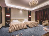 锡林浩特滨河酒店 - 标准双床房