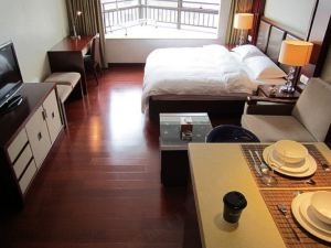 City Center Boutique Apartment Hotel (Shanghai Nanjing West Road)